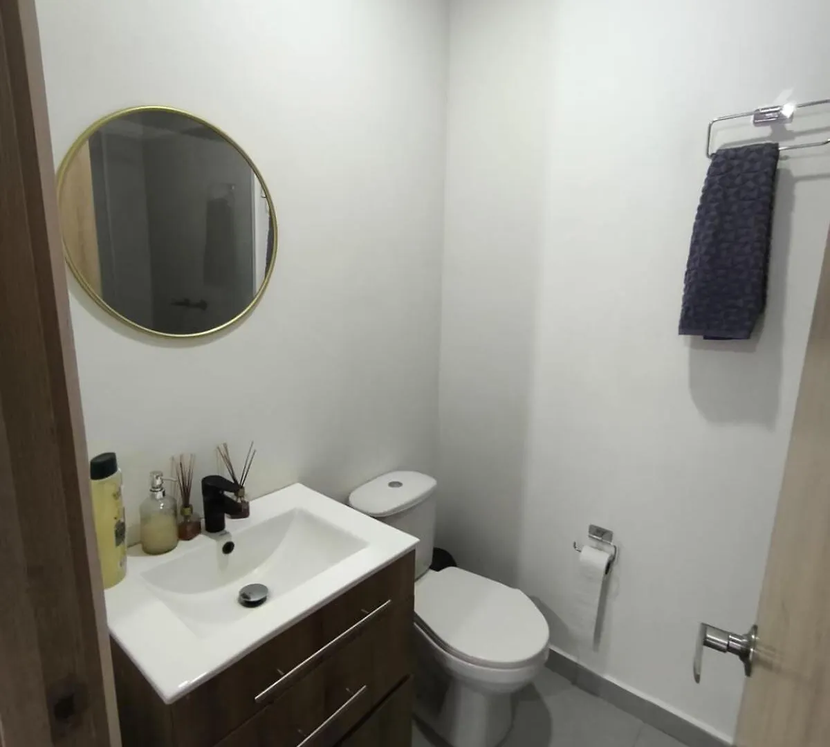 Incleible Apartamento En Sabaneta